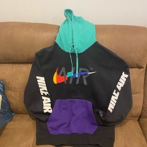 Men's large Nike hoodie in great condition
